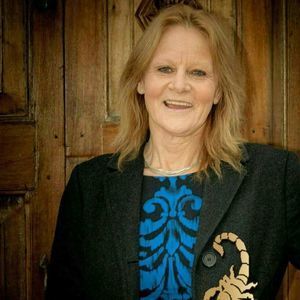 Meet your Posher, Darlinda